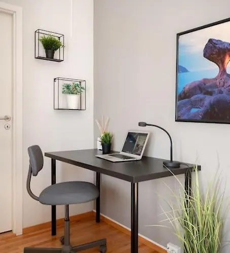 Апартаменты View By The Canal *